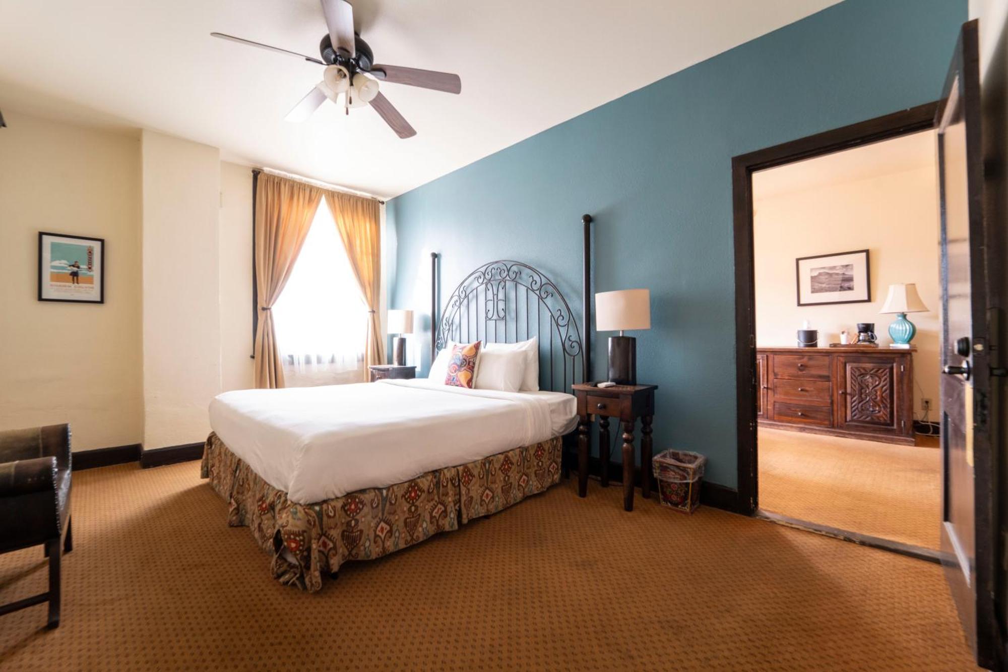 The Holland Hotel Alpine Extérieur photo