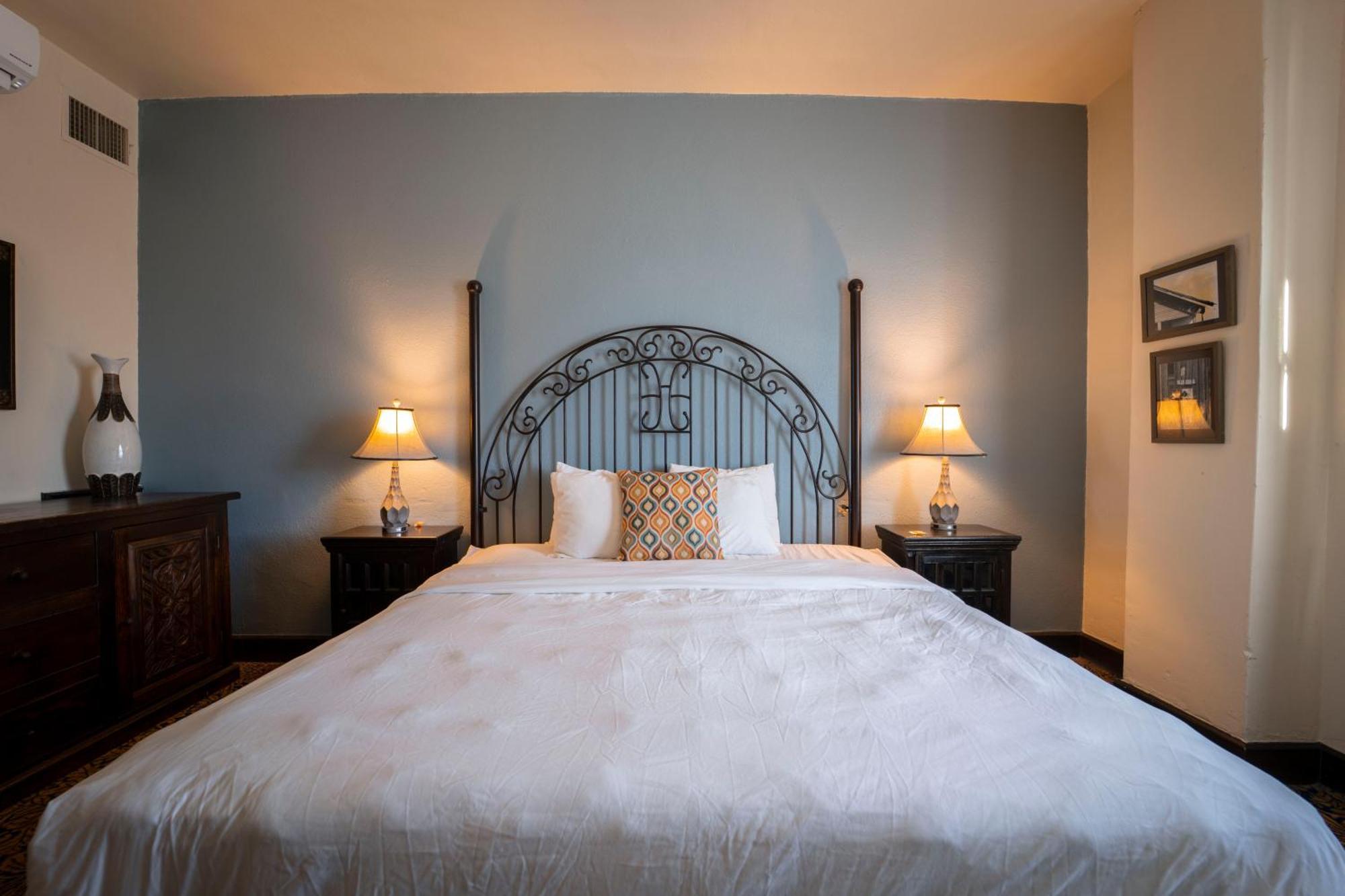 The Holland Hotel Alpine Extérieur photo